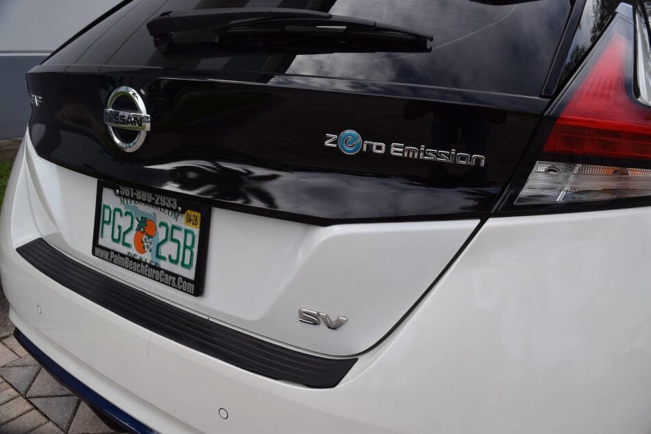 Used 2022 Nissan Leaf SV image 21