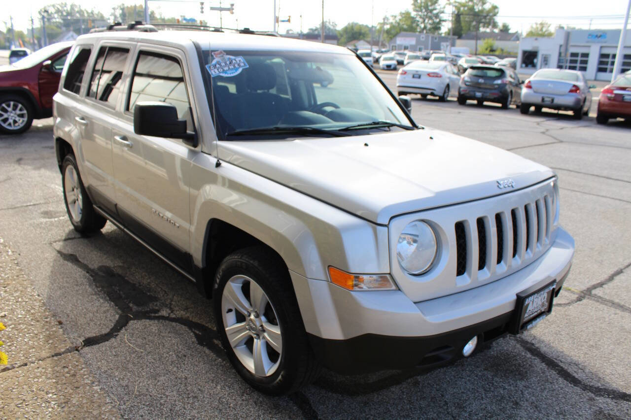Used 2014 Jeep Patriot Latitude image 4