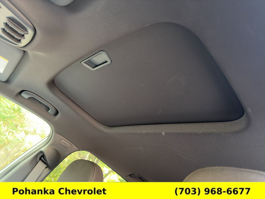Certified 2026 Chevrolet Trax RS w/ Sunroof Package FWD image 20