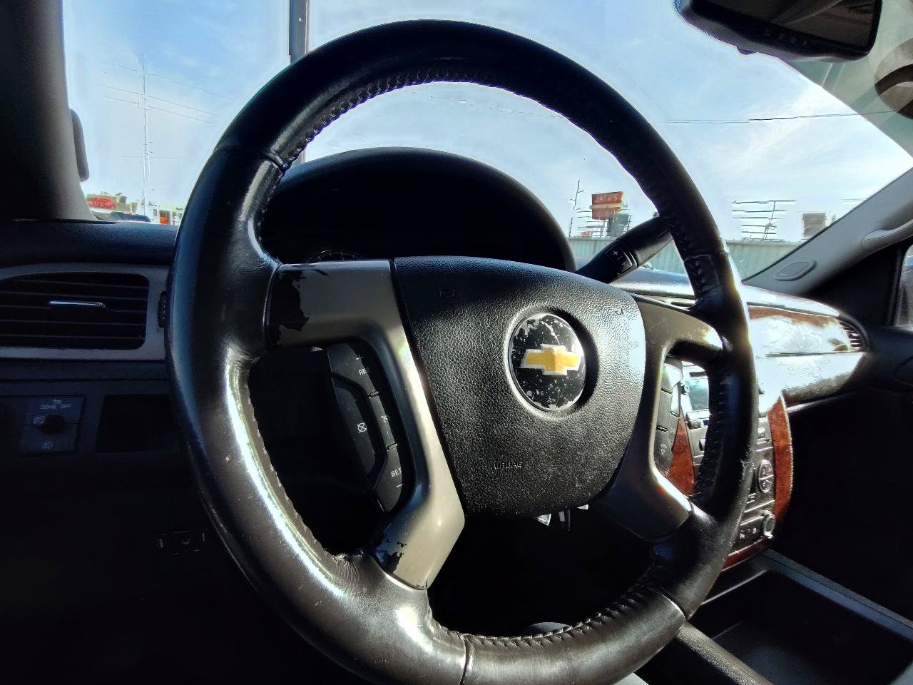 Used 2011 Chevrolet Suburban LT w/ Regional Value Package image 17