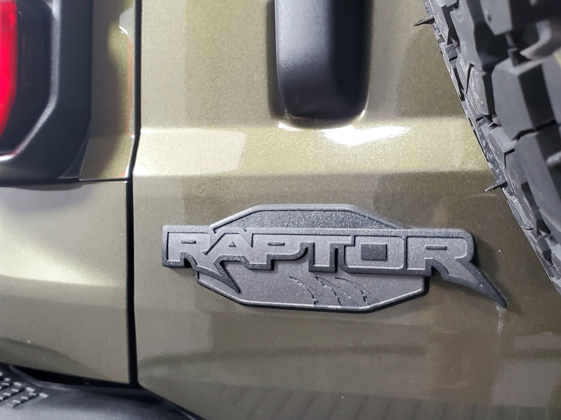 Used 2024 Ford Bronco Raptor image 7