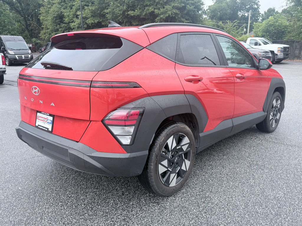 Used 2024 Hyundai Kona SEL FWD image 6