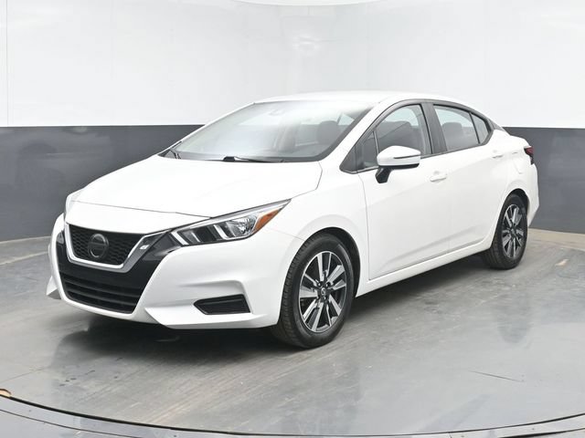 Used 2020 Nissan Versa SV FWD image 5