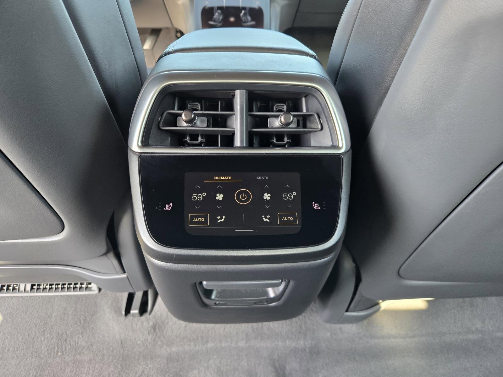 Used 2024 Lucid Air Pure image 25