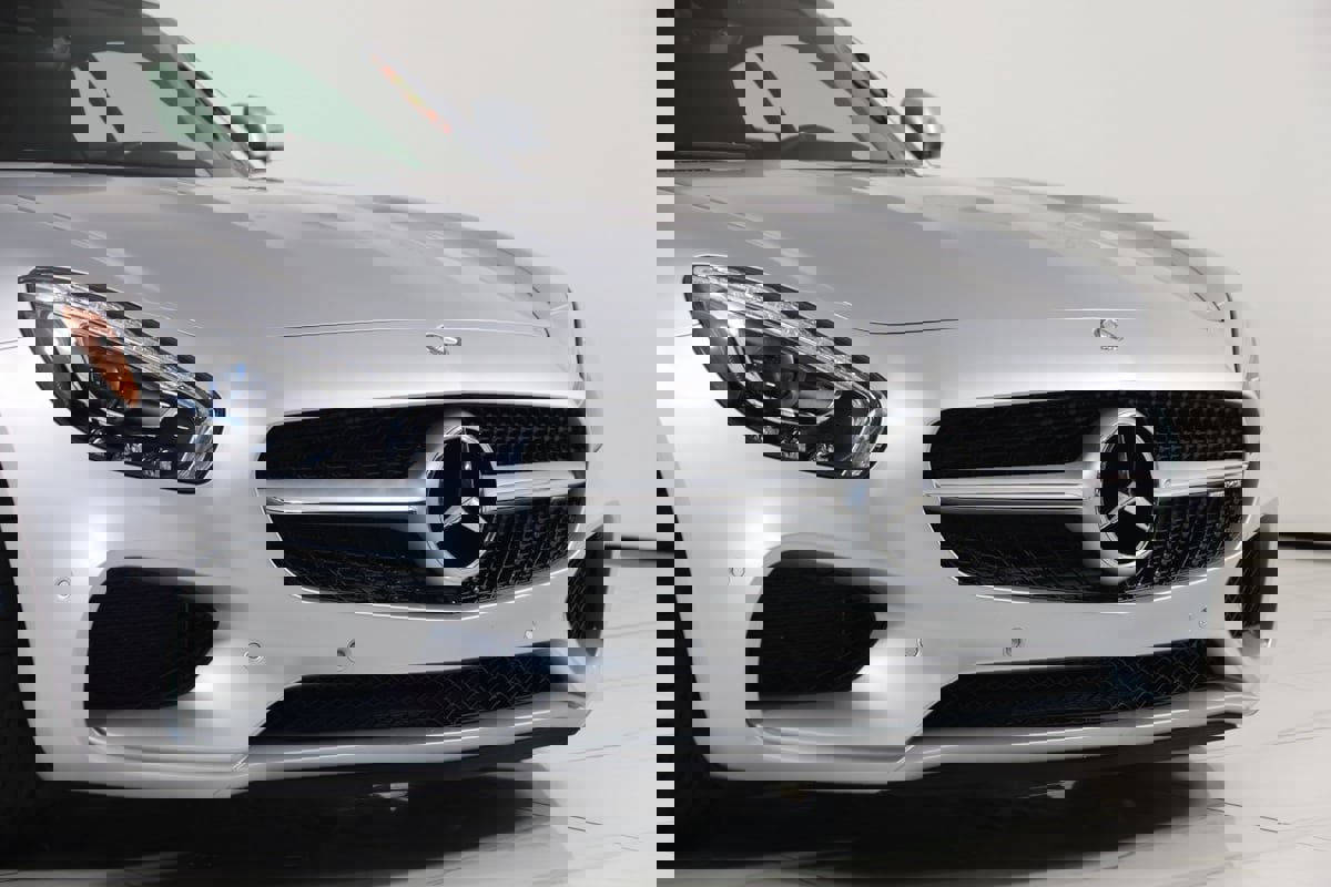 Used 2017 Mercedes-Benz AMG GT Coupe w/ Exclusive Interior Package image 79