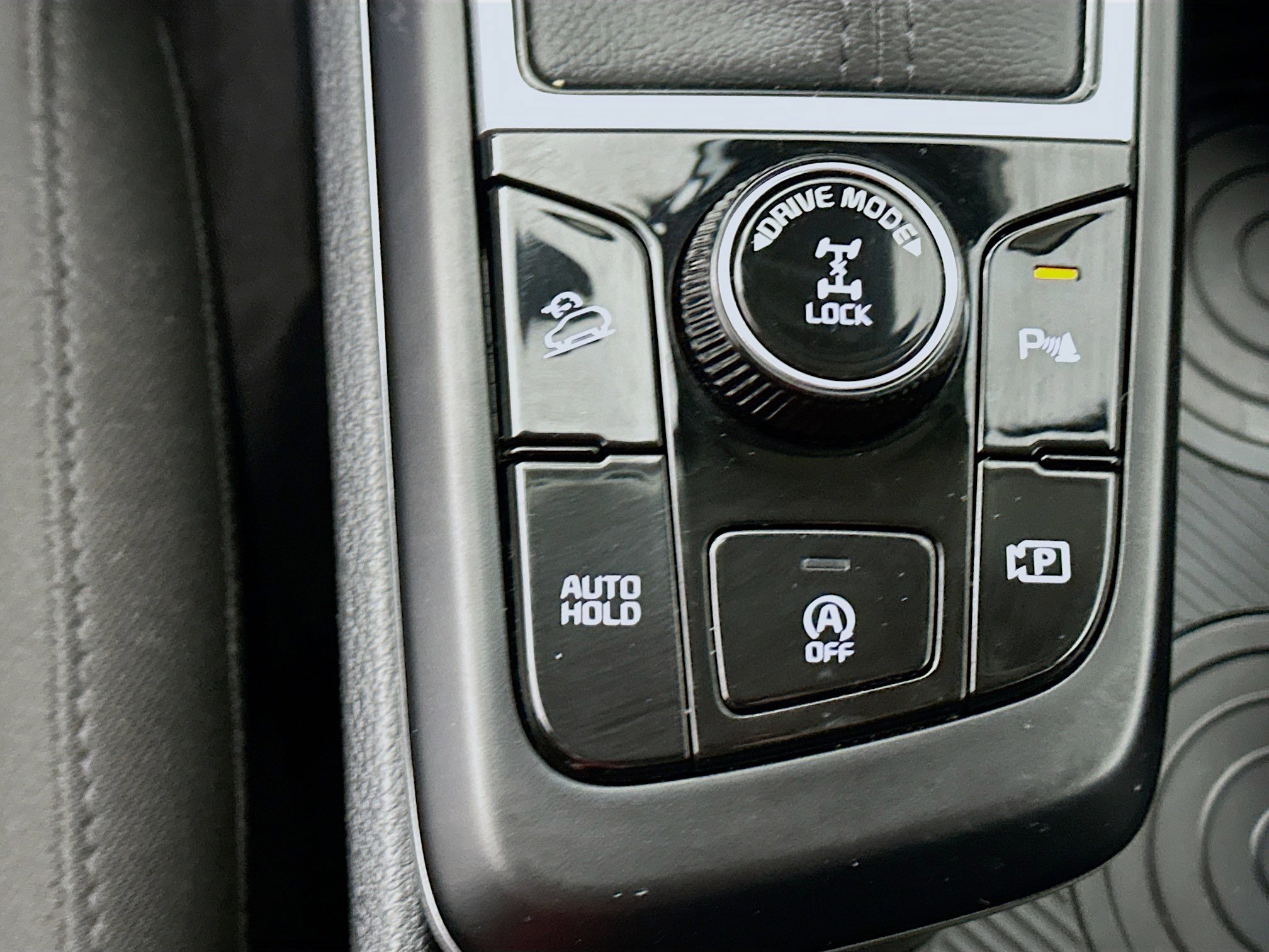 Used 2025 Kia Sportage LX AWD/4WD image 24