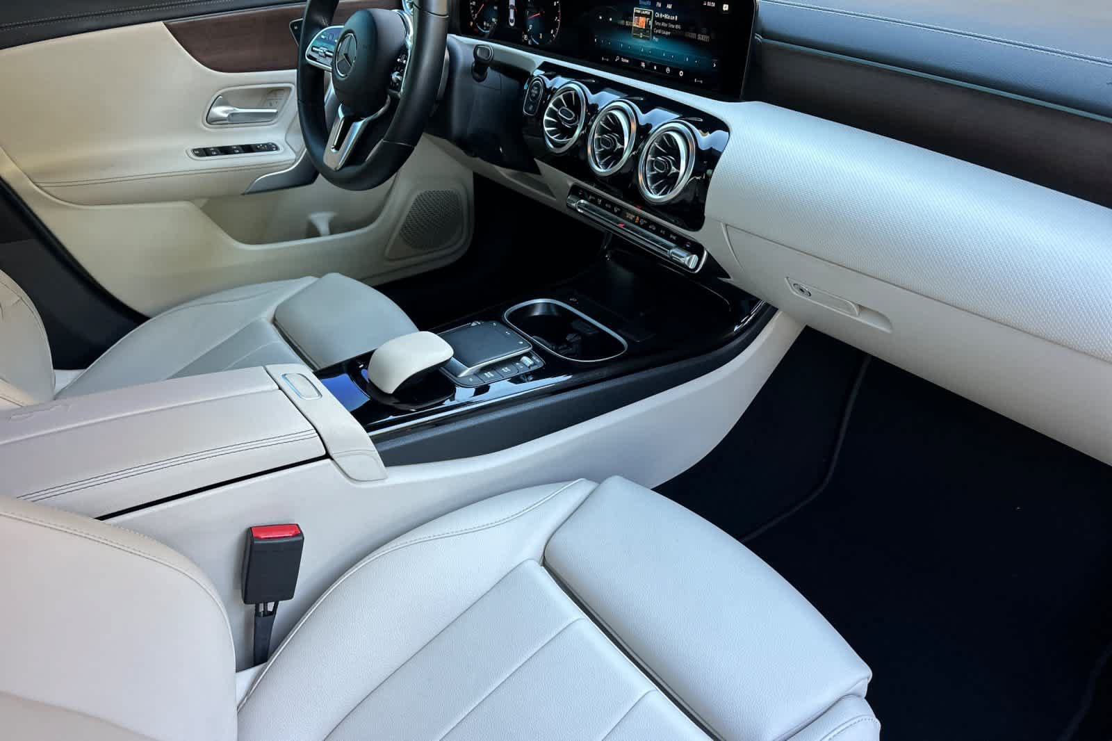 Certified 2023 Mercedes-Benz CLA 250 image 14