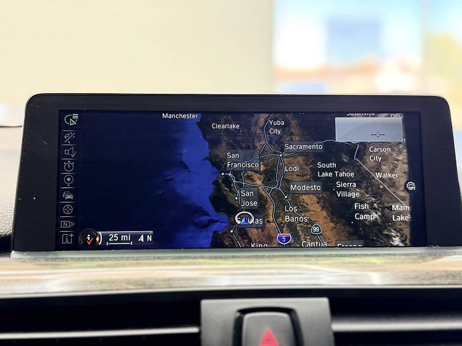 Used 2014 BMW 428i xDrive Coupe AWD/4WD image 7