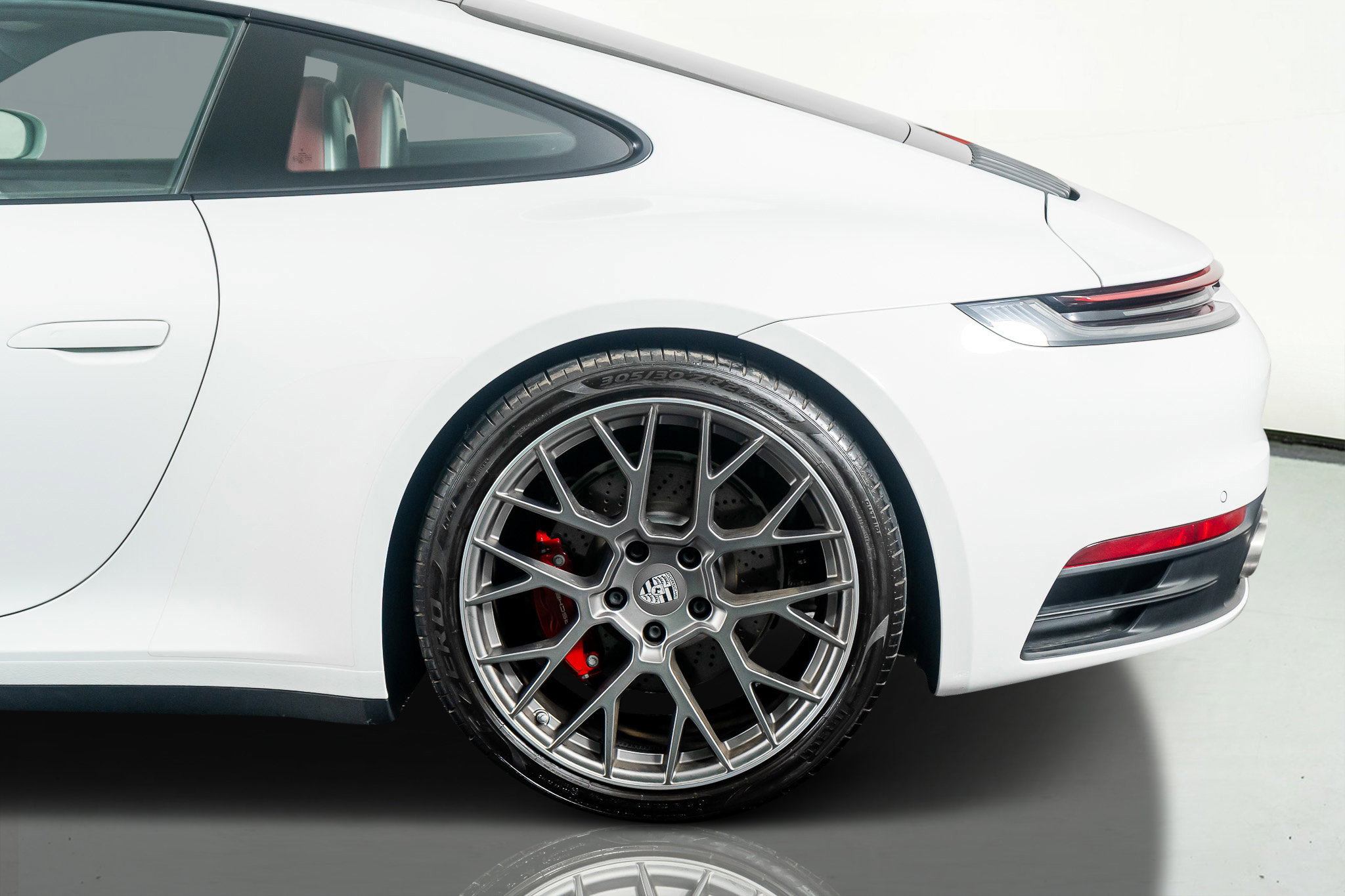 Used 2021 Porsche 911 Carrera 4S image 17