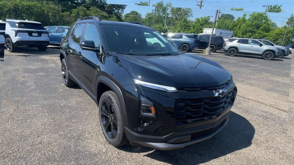 New 2026 Chevrolet Equinox LT w/ Convenience Package II AWD/4WD image 4