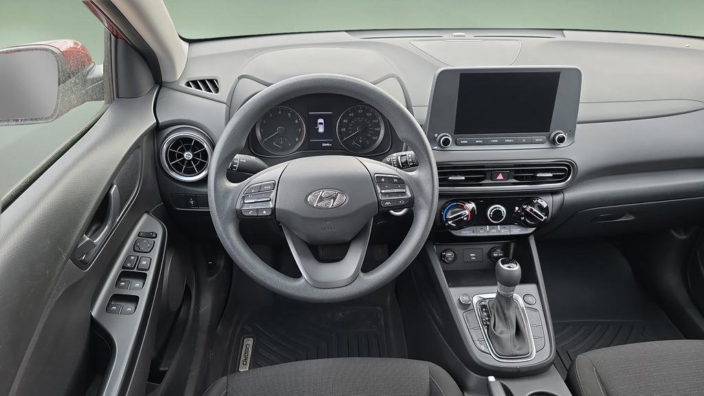 Used 2023 Hyundai Kona SEL AWD/4WD image 13
