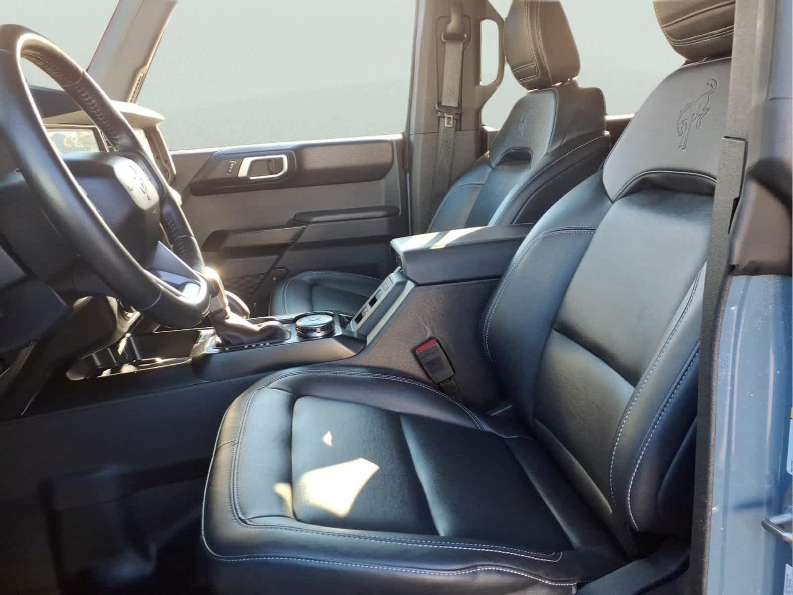 Used 2025 Ford Bronco Badlands AWD/4WD image 15