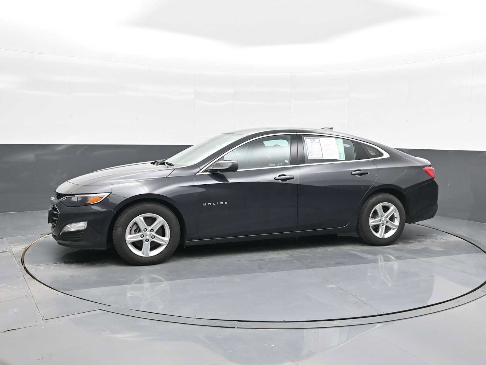 Used 2023 Chevrolet Malibu LT image 4