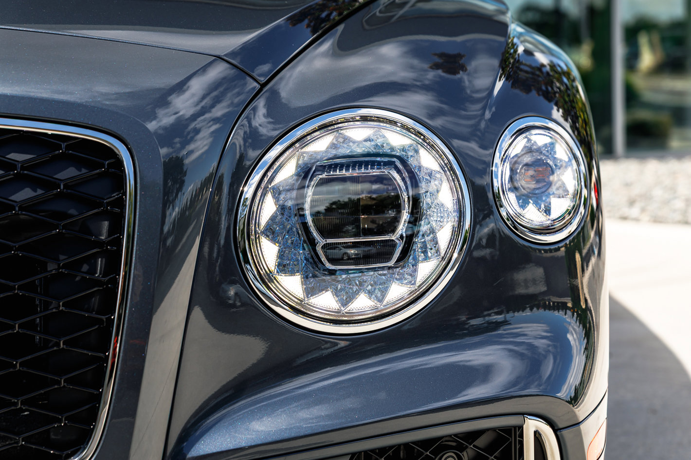 New 2026 Bentley Flying Spur Plug-In Hybrid image 18