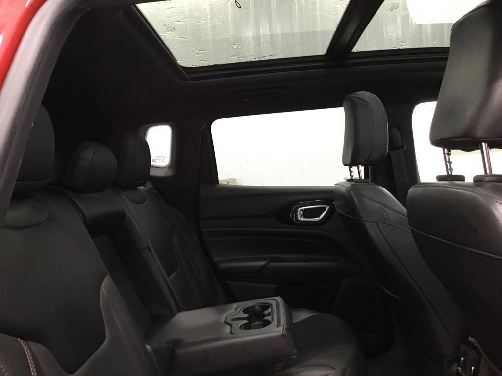 Used 2022 Jeep Compass Limited w/ (RED) Package image 19