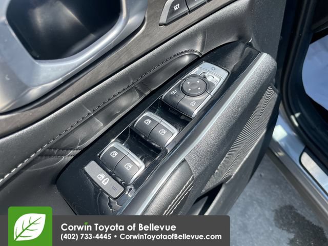Used 2024 Kia Sorento SX Prestige AWD/4WD image 11