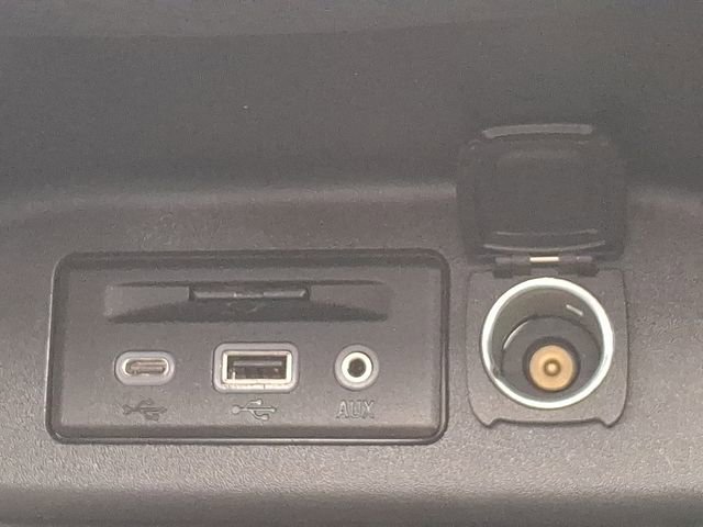 Certified 2023 Chevrolet Equinox RS w/ RS Leather Package image 26