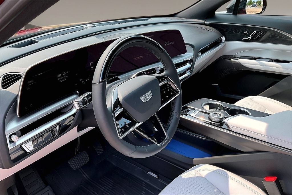 New 2026 Cadillac Lyriq Sport w/ LPO, Floor Liner Package AWD/4WD image 6