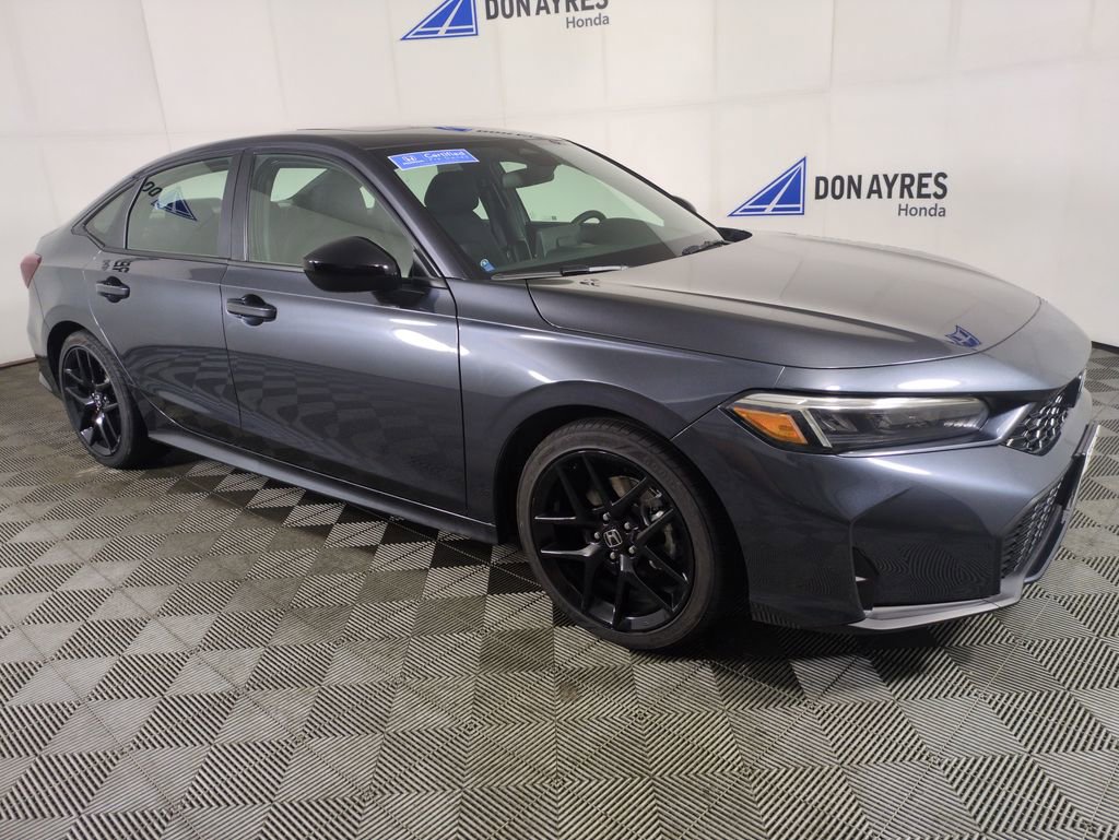 Used 2025 Honda Civic Sport image 11