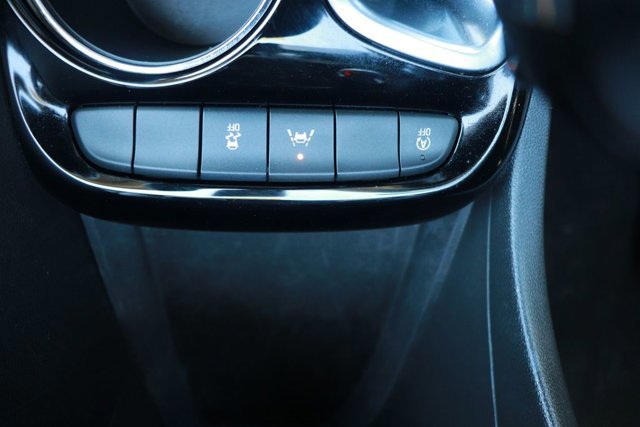 Used 2025 Buick Encore GX Preferred image 16