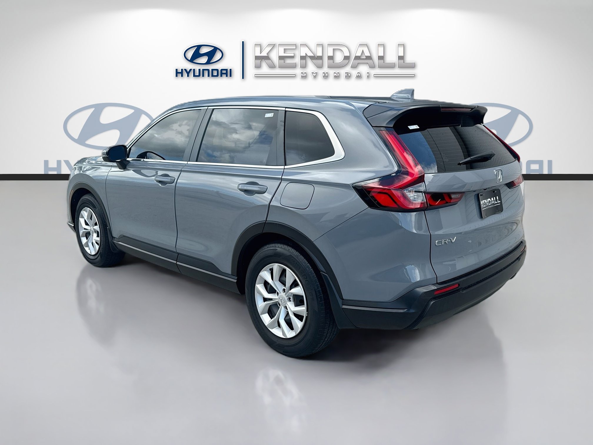 Used 2024 Honda CR-V LX image 4