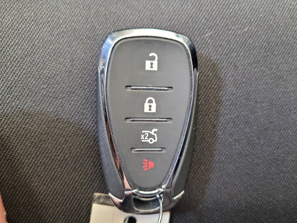 Used 2021 Chevrolet Malibu LS FWD image 32