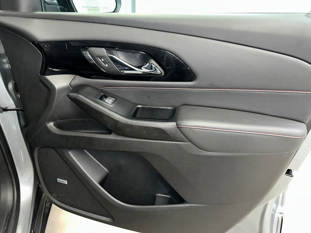 Certified 2023 Chevrolet Traverse RS image 36