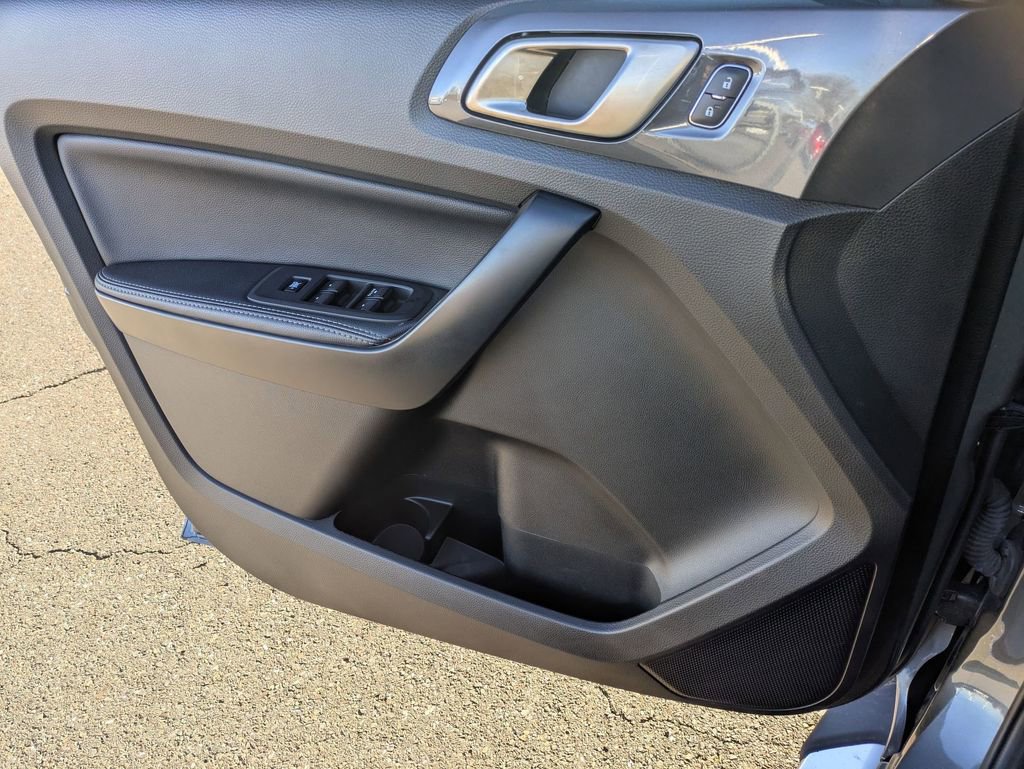 Used 2022 Ford Ranger Lariat w/ Equipment Group 501A High image 9