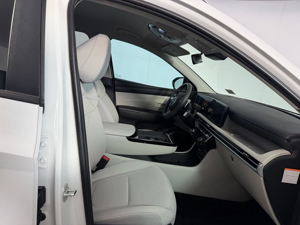 Used 2025 Hyundai Tucson Blue AWD/4WD image 27