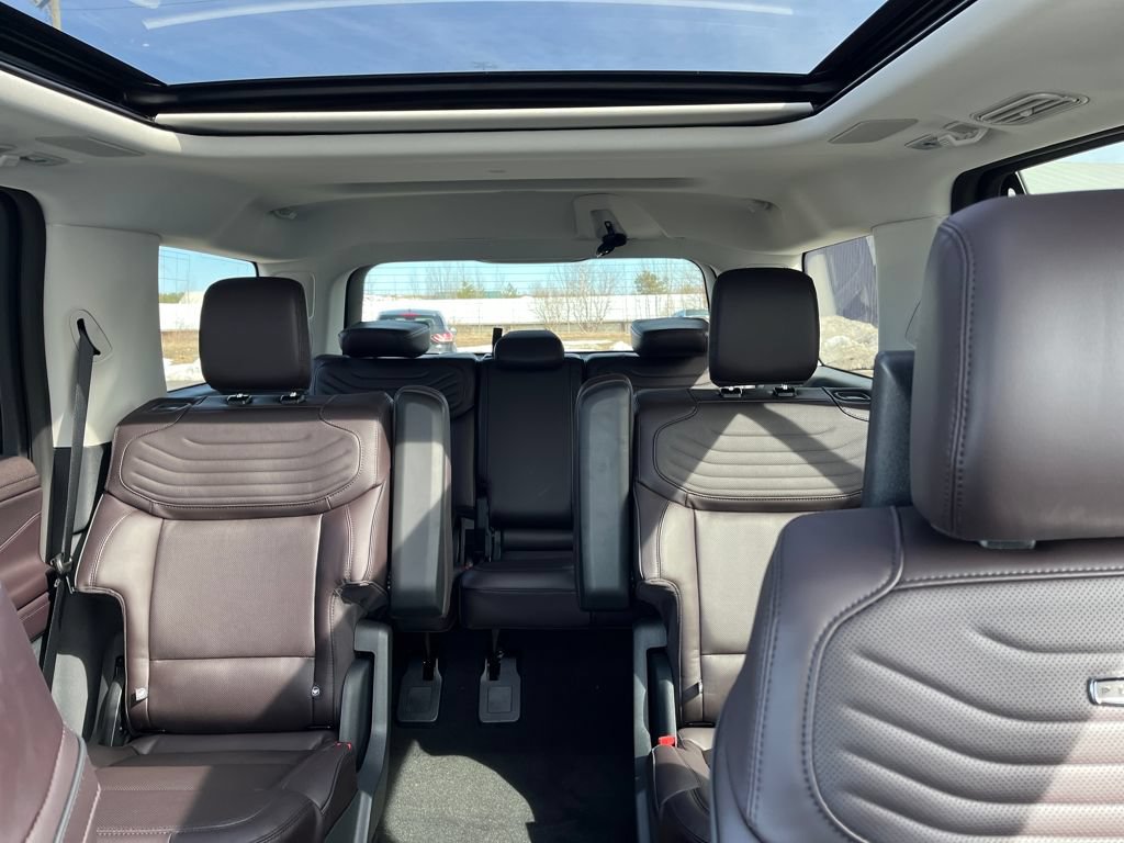 New 2026 Ford Expedition Platinum w/ Platinum Ultimate Package AWD/4WD image 39