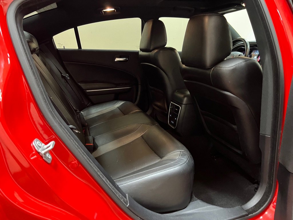 Used 2020 Dodge Charger SXT w/ Leather Interior Group RWD image 21