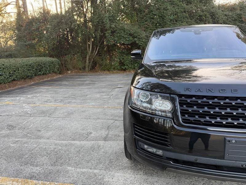 Used 2017 Land Rover Range Rover Long Wheelbase Supercharged image 16