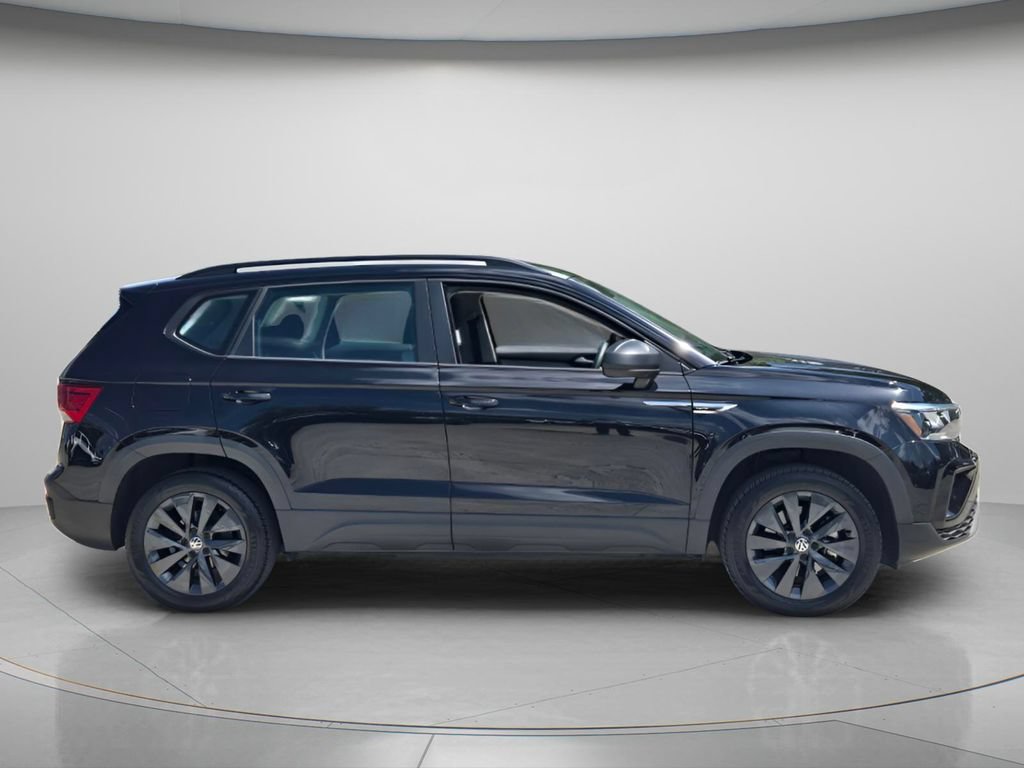 Certified 2023 Volkswagen Taos S FWD image 4