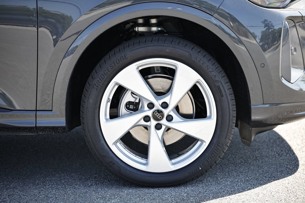 New 2026 Audi Q5 Premium AWD/4WD image 5