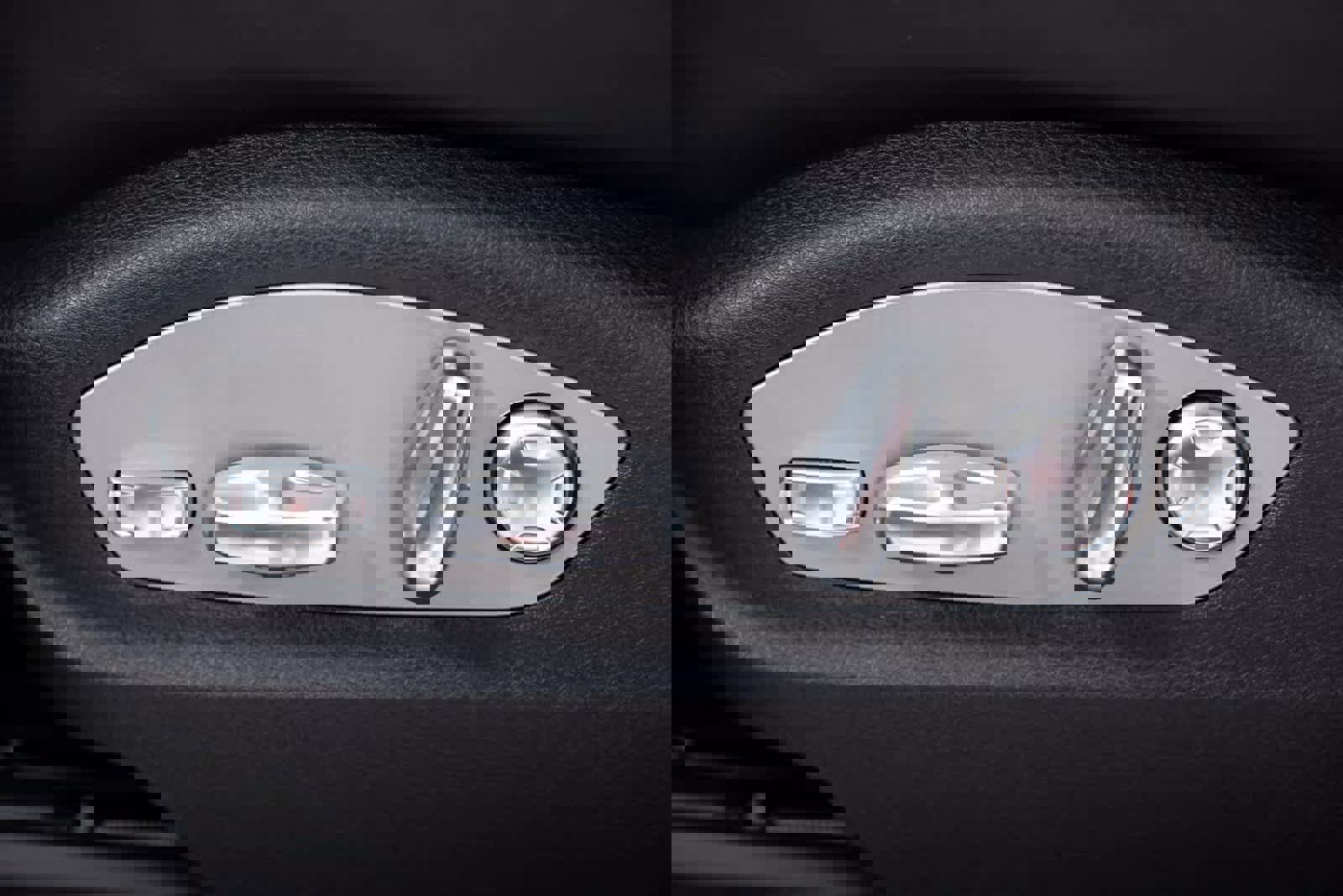 Certified 2025 Porsche Macan image 18