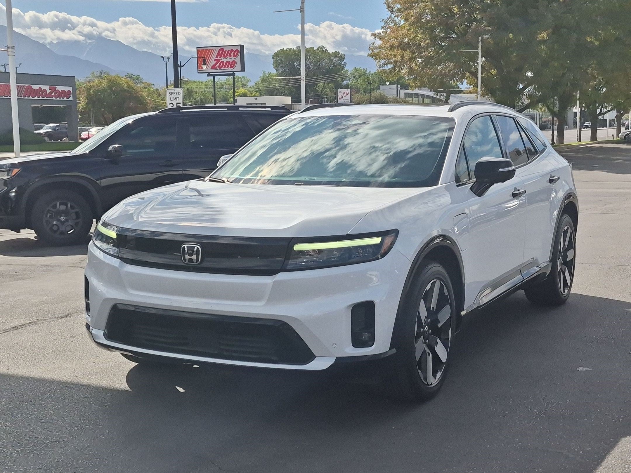 Certified 2024 Honda Prologue Elite image 10