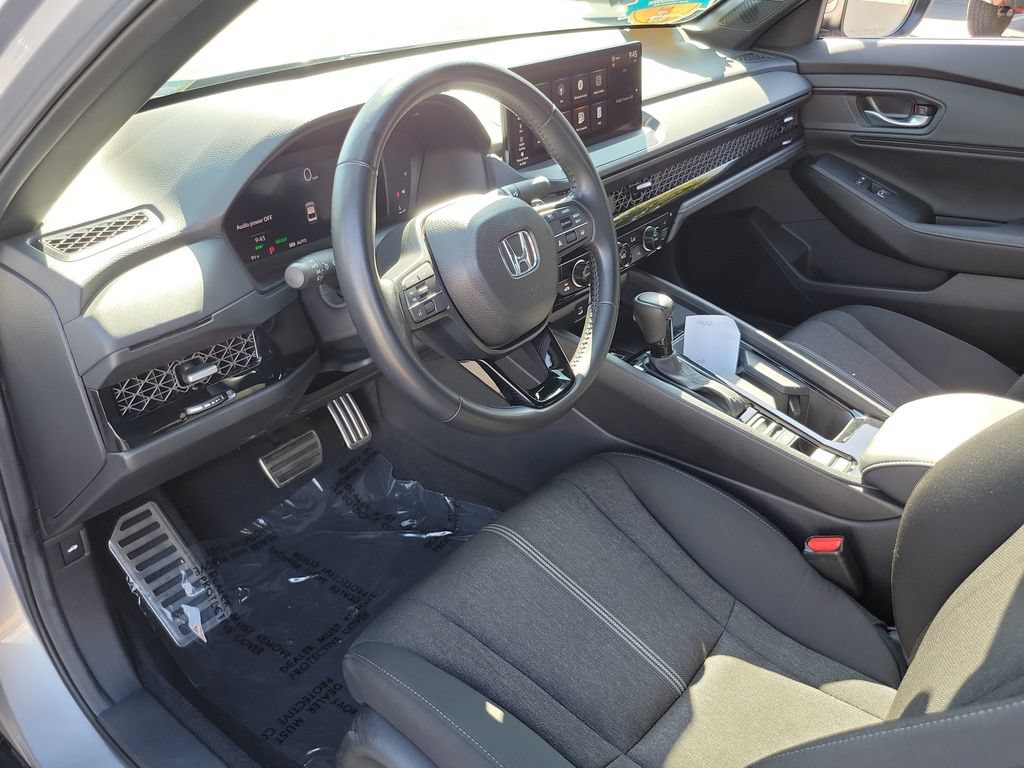 Certified 2025 Honda Accord Sport image 19