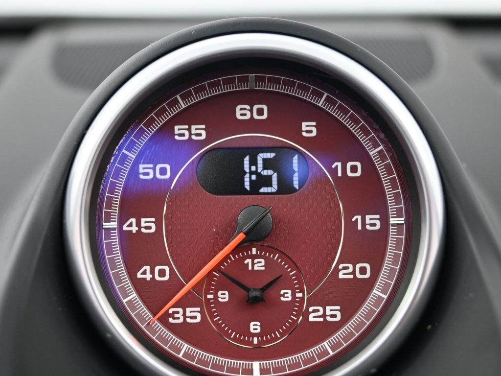 Used 2024 Porsche 718 Boxster image 9