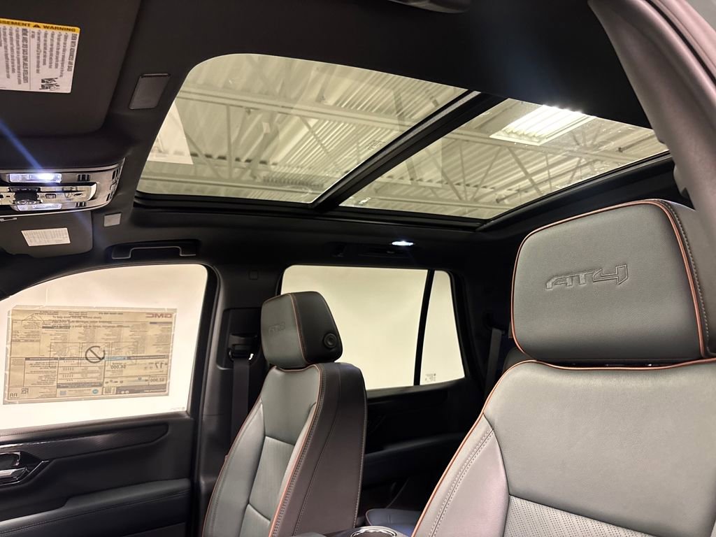 New 2026 GMC Yukon AT4 w/ AT4 Premium Package image 28