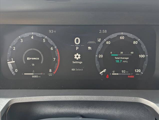Used 2025 Toyota Tacoma Limited AWD/4WD image 11