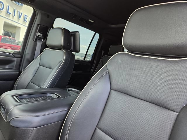 Used 2021 GMC Yukon XL SLT w/ SLT Premium Package AWD/4WD image 28