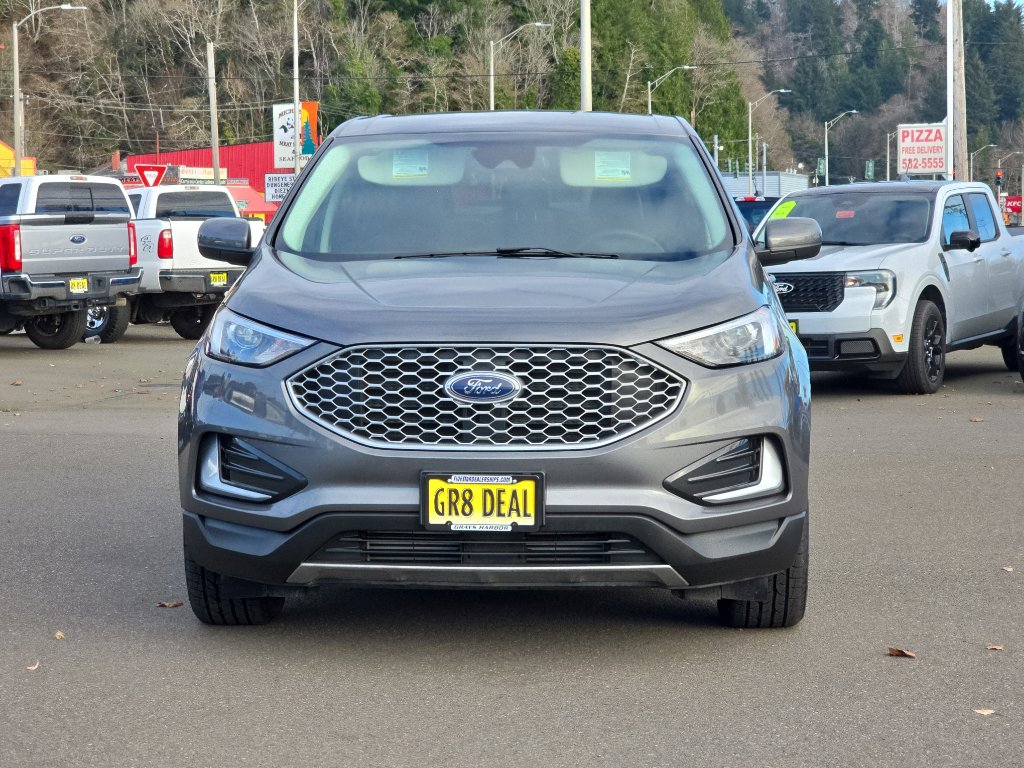 Certified 2024 Ford Edge SEL image 3