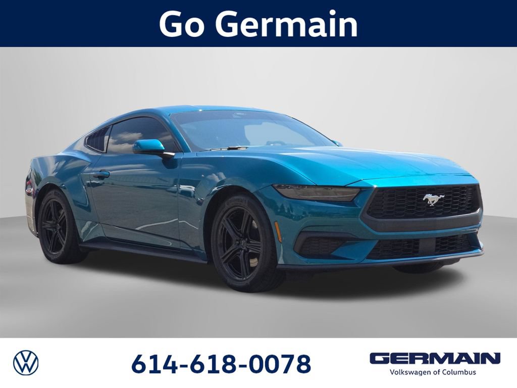 Used 2026 Ford Mustang Coupe RWD image 4
