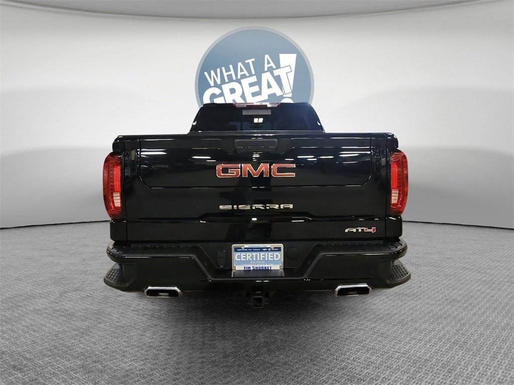 Certified 2022 GMC Sierra 1500 AT4 w/ AT4 Premium Package image 5