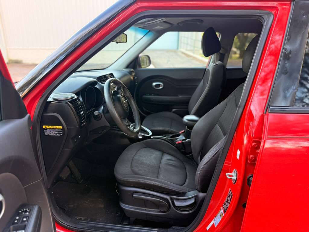 Used 2019 Kia Soul FWD image 9