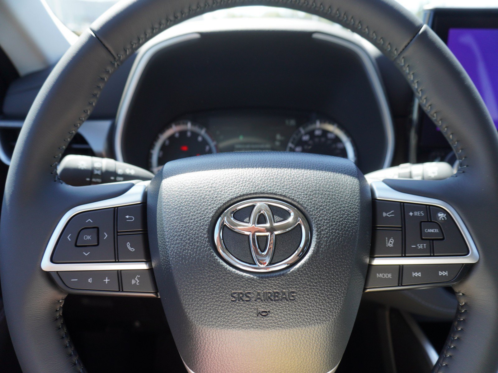 New 2026 Toyota Highlander XLE AWD/4WD image 25