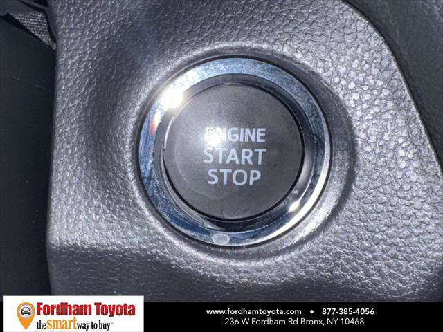 Certified 2025 Toyota RAV4 XLE AWD/4WD image 25
