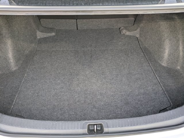 Used 2025 Toyota Corolla LE FWD image 27
