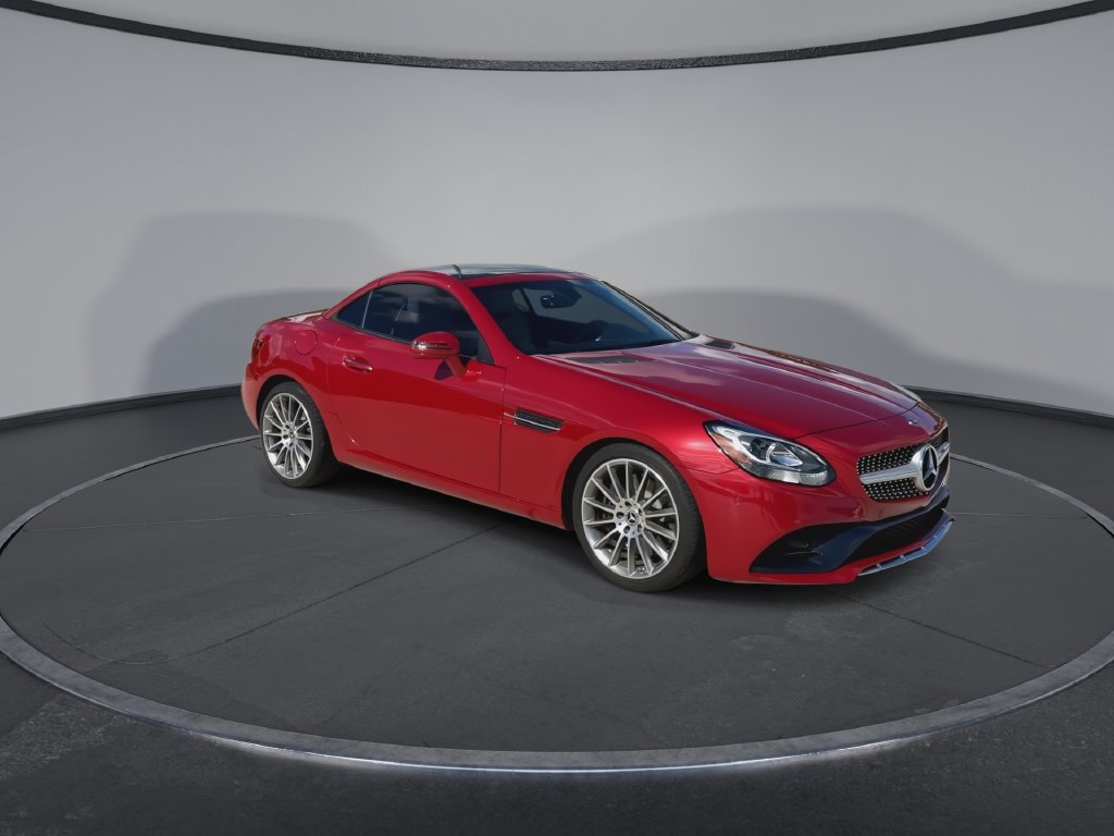 Used 2020 Mercedes-Benz SLC 300 image 2