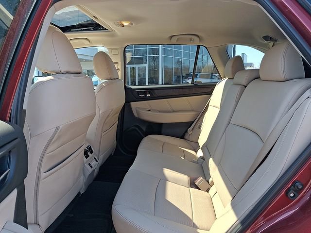 Used 2018 Subaru Outback 2.5i Limited image 11